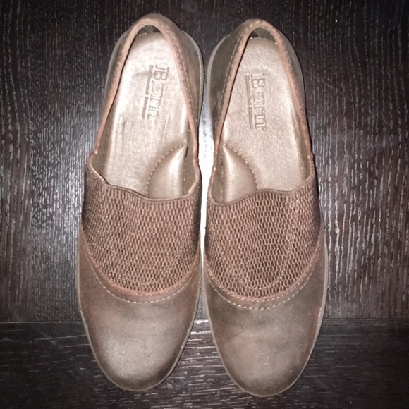 Born woman’s clog shoes in size 8 - Picture 1 of 6